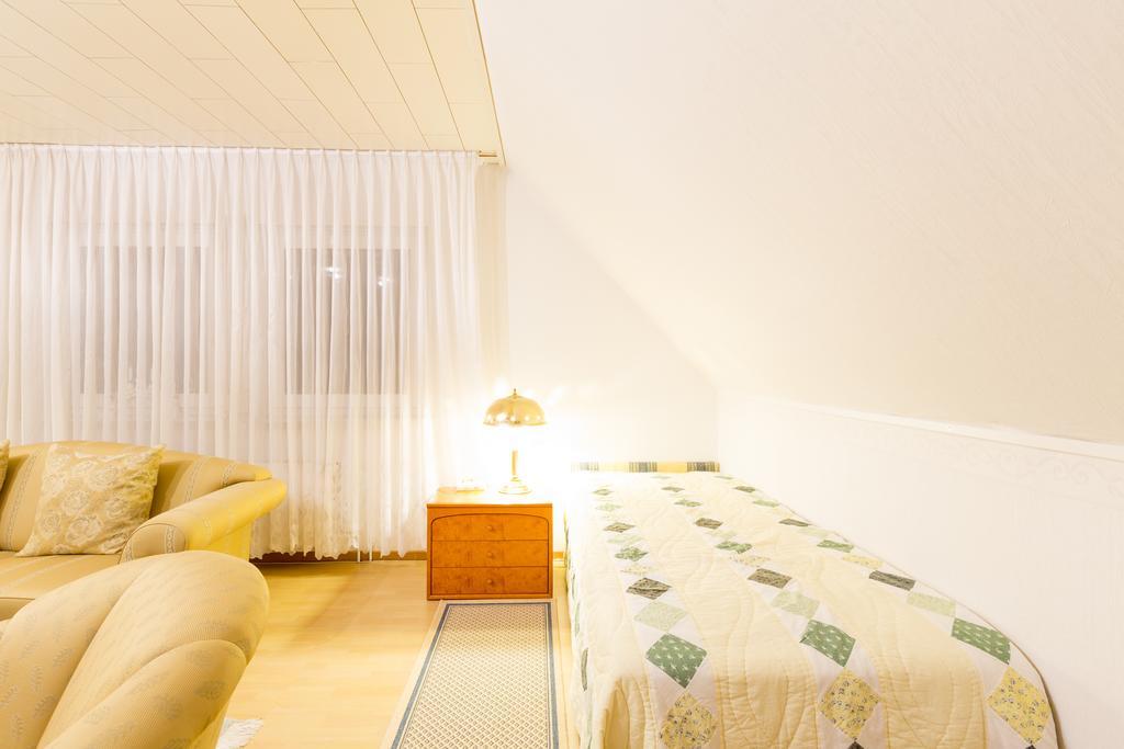Homestay Deutsche Messe - Service Fair
